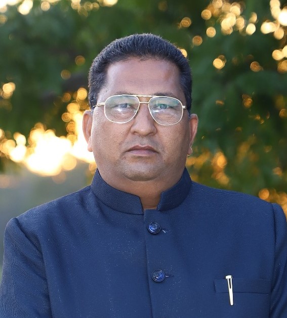 Dr. Laxman Salok